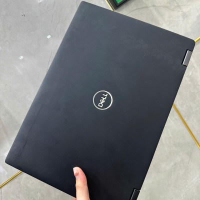 Dell Latitude 7390 2in1 | Core i7, RAM 16GB, SSD 512G, 13.3inch Full HD, màn cảm ứng - Hàng chính hãng