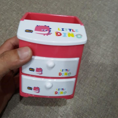 Khay Để Bút Deli 9136 - Màu Hồng Đậm