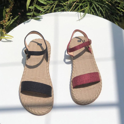Sandal nữ hot trend  trẻ trung năng động 21423