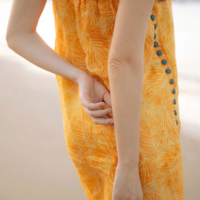 Đầm Hai Dây Suông, Đầm xẻ tà, Đầm Vàng Linen Kim Diệp thời trang thiết kế Hity