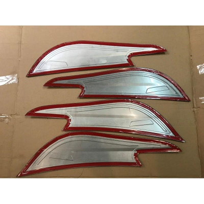 Bộ ốp tapli cánh cửa titan dành cho xe Xpander