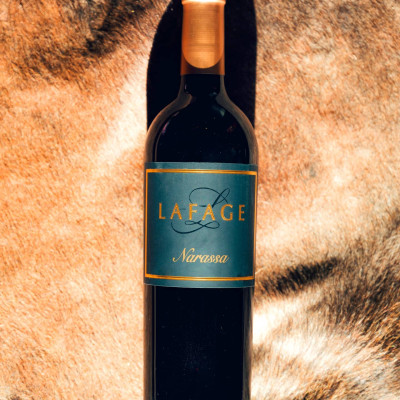 Rượu vang Organic Famille Lafage Narassa 2018 (Pháp) kèm túi hộp,đồ khui  