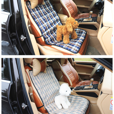 Thảm lót cho thú cưng đi xe ô tô ghế trước (màu giao ngẫu nhiên)