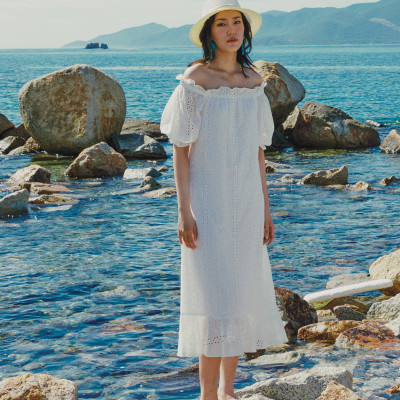 Đầm Trễ Vai Thêu Hạ Vũ DRE225 thời trang thiết kế Hity