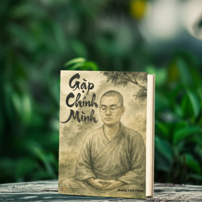 Sách Gặp Chính Mình - Phương pháp sống tỉnh thức - Cẩm nang tâm linh thực dụng - Tác giả Hoàng Kiều Hưng