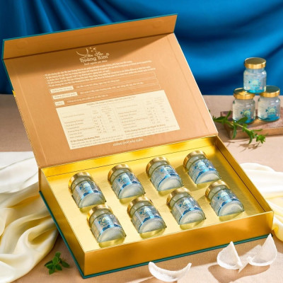 Hộp Quà Tổ Yến Chưng Ăn Kiêng (8 hũ x 70ml)