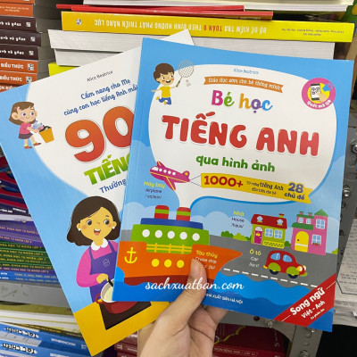 Combo 2 cuốn Cùng Con Học Mỗi Ngày: 900 Câu Giao Tiếp, Bé Học Tiếng Anh Qua Hình Ảnh
