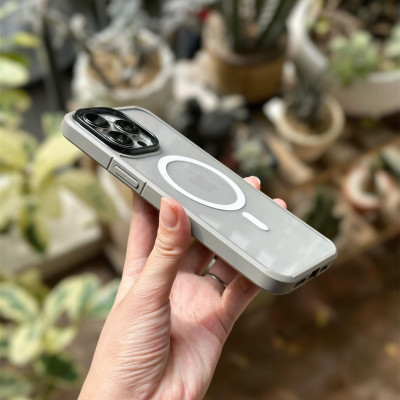 Ốp lưng dành cho iPhone 16 Pro Max, iPhone 16 Pro hiệu X-Level lưng trong viền dẻo màu không ố chống sốc, hỗ trợ sạc không dây cao cấp - Hàng chính hãng.