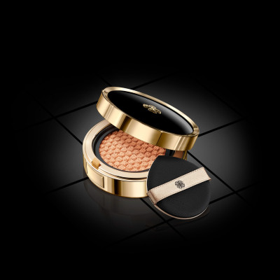 Phấn nước che khuyết điểm & êm ráo làn da ẩm mịn OHUI Ultimate Cover Cushion Satin SPF50+ PA+++ 15g*2