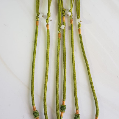 Sợi Dây Đeo cổ mới Xanh Lá Kiểu dạng rút đẹp Size 3mm x dài trồng cổ Anh Chị tự chỉnh theo ý 23cm - 30cm Phối với mặt Phật, mặt dây chuyền nam nữ đeo được hết rẻ đẹp ạ