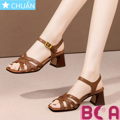 Sandal gót vuông nữ 5p RO584 ROSATA tại BCASHOP kiểu dáng cơ bản công sở tôn chân đến lạ