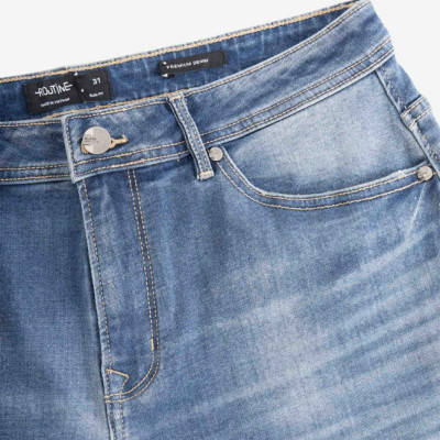 Quần jeans nam trơn ROUTINE Form Slim Premium màu Xanh INDIGO - ROUTINE 10F23DPA012P